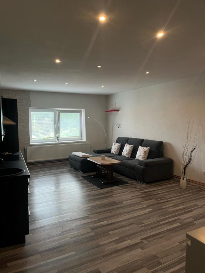 Apartman V Rodinnem Dome Jaroměř Exterior foto